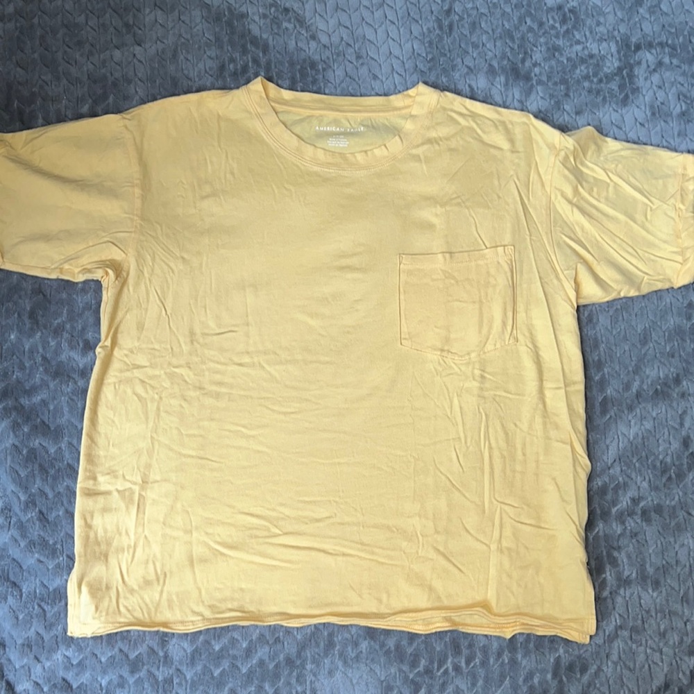 American Eagle yellow pocket tee size S